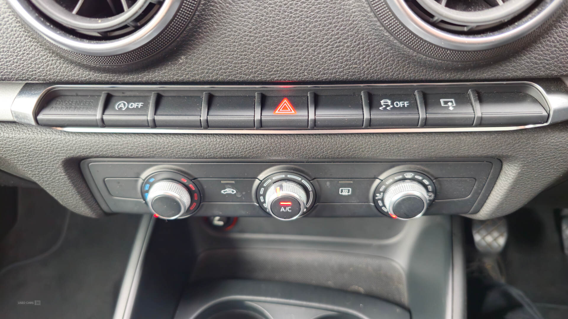 Audi A3 DIESEL SPORTBACK in Down