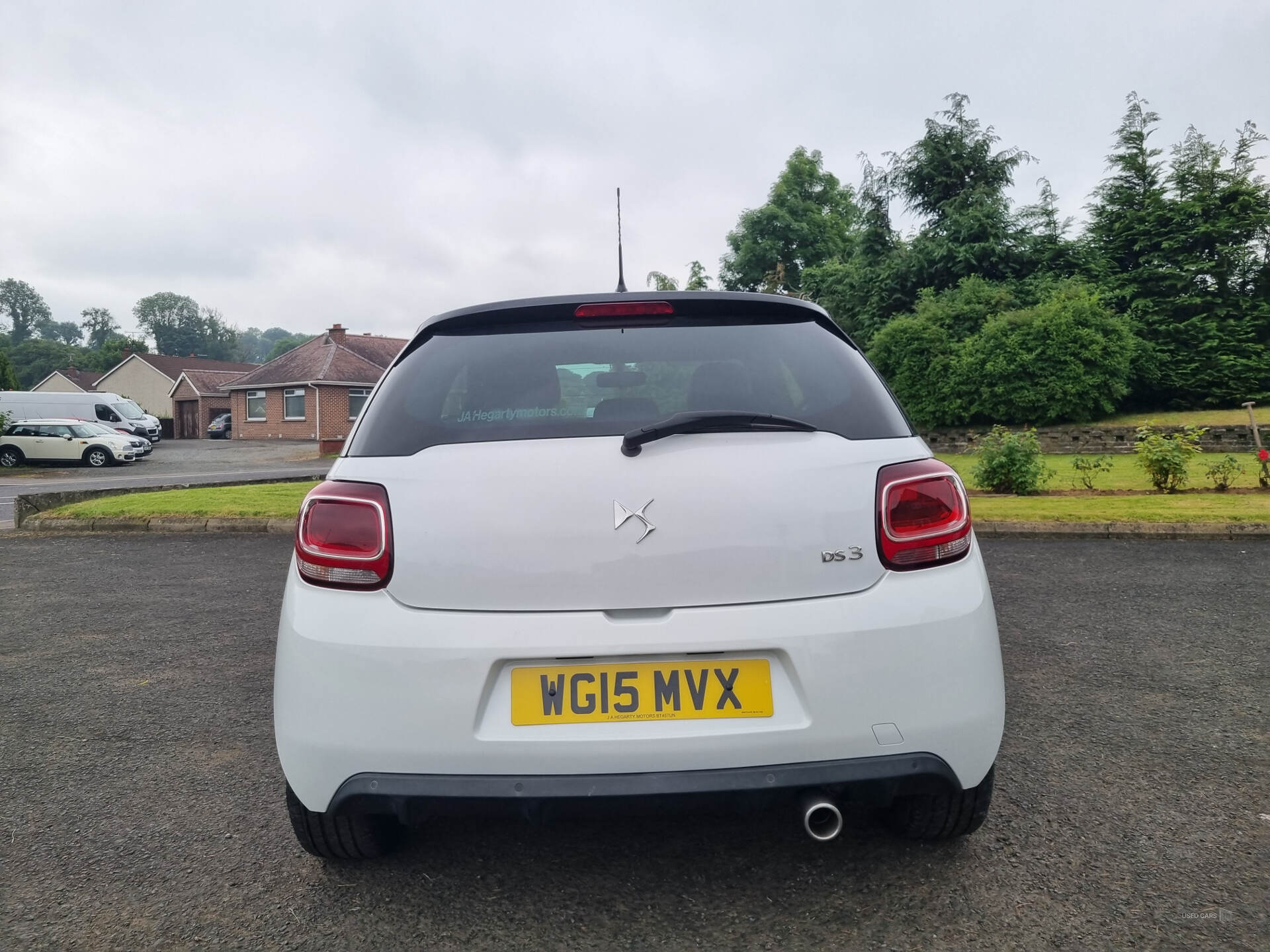 Jun 2015 DS 3 1.6 BlueHDi DStyle Nav 3dr