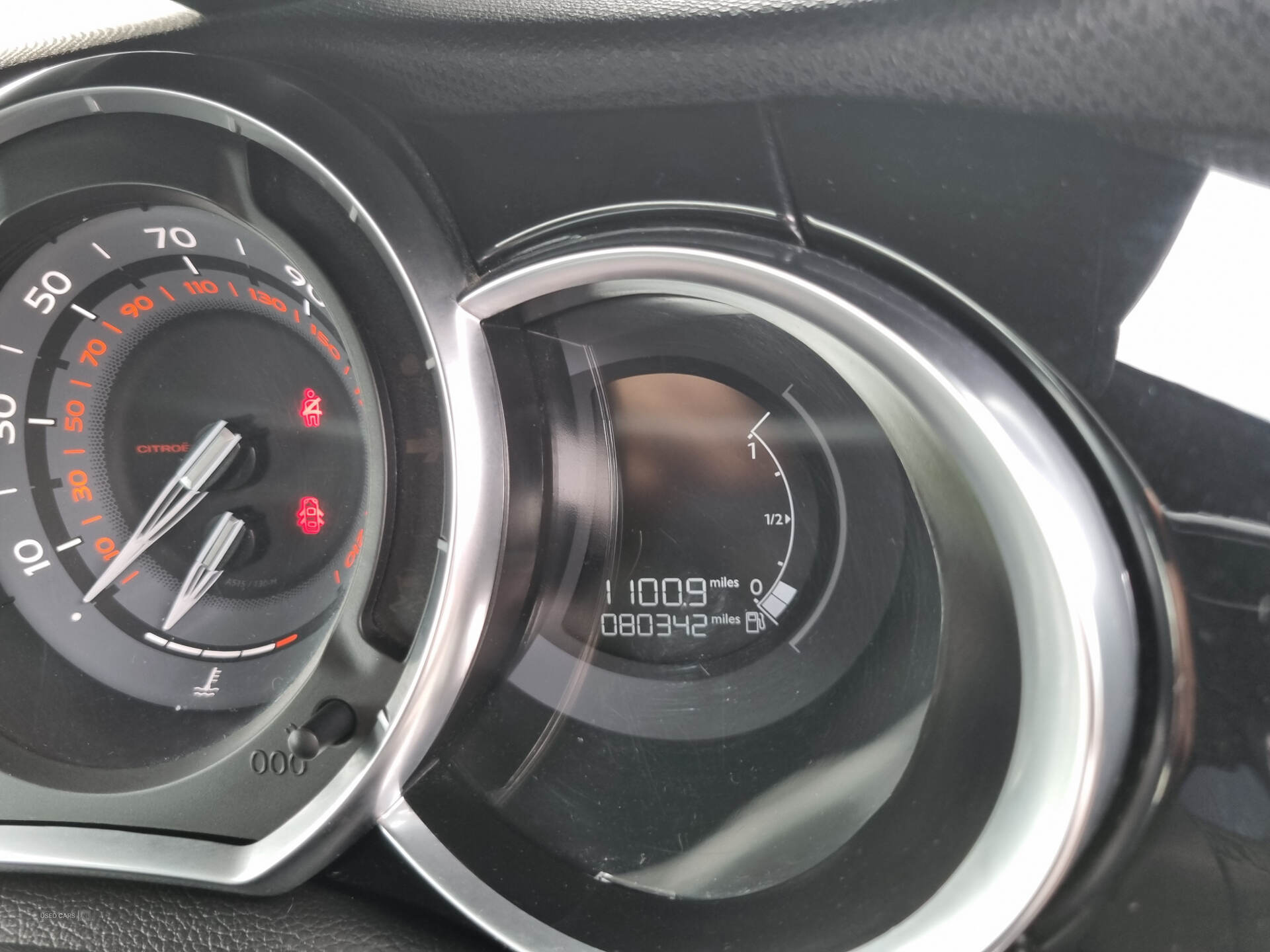 Jun 2015 DS 3 1.6 BlueHDi DStyle Nav 3dr