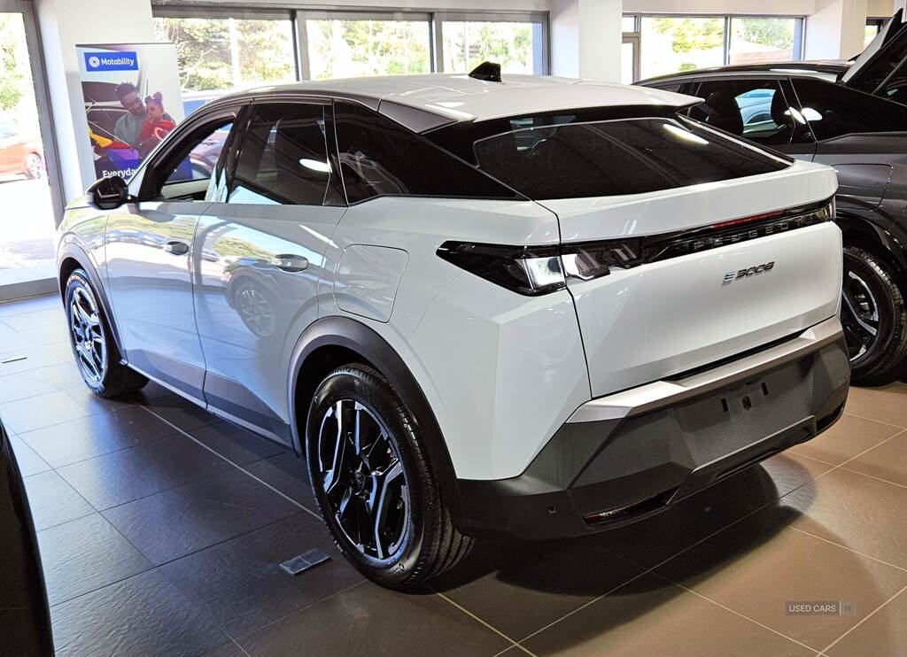 Peugeot 3008 73KWH 210HP ALLURE AUTOMATIC in Antrim