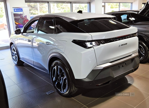 Peugeot 3008 73KWH 210HP ALLURE AUTOMATIC in Antrim