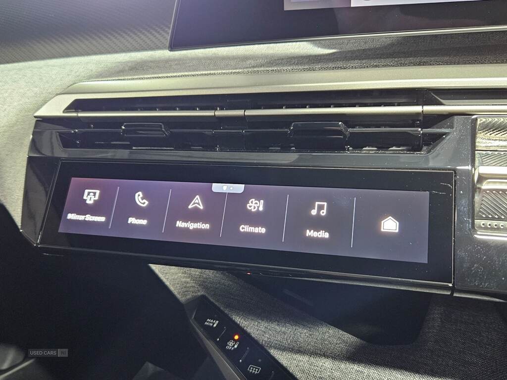 Peugeot 3008 73KWH 210HP ALLURE AUTOMATIC in Antrim