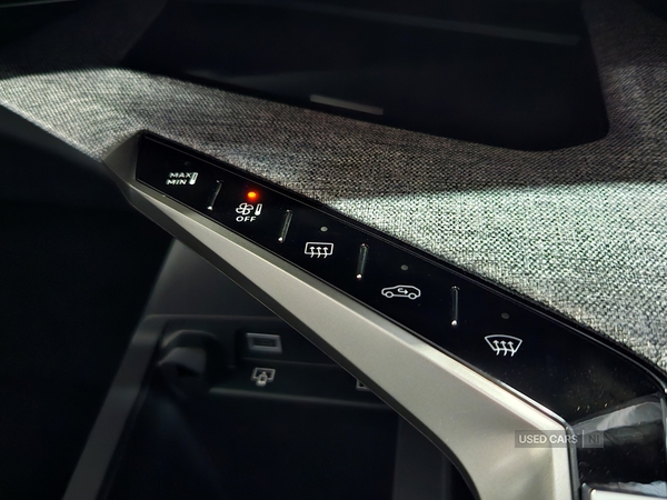 Peugeot 3008 73KWH 210HP ALLURE AUTOMATIC in Antrim