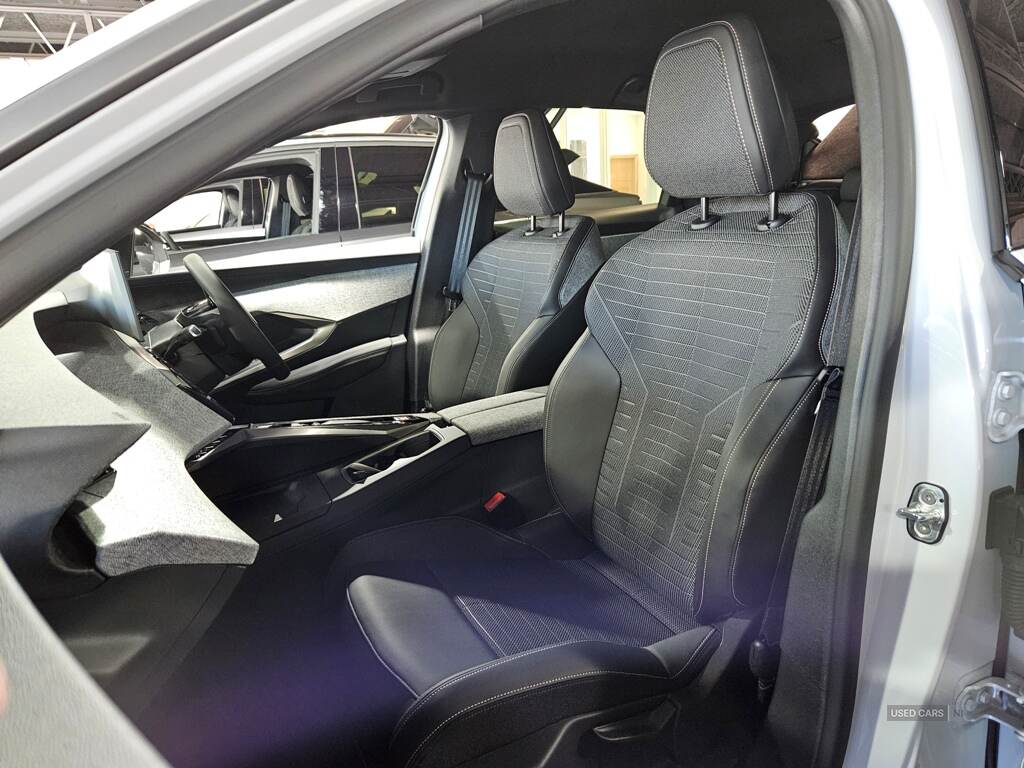 Peugeot 3008 73KWH 210HP ALLURE AUTOMATIC in Antrim