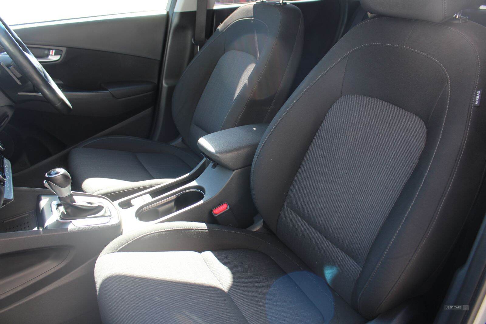 Apr 2022 Hyundai Kona 1.6 GDi Hybrid Premium 5dr DCT