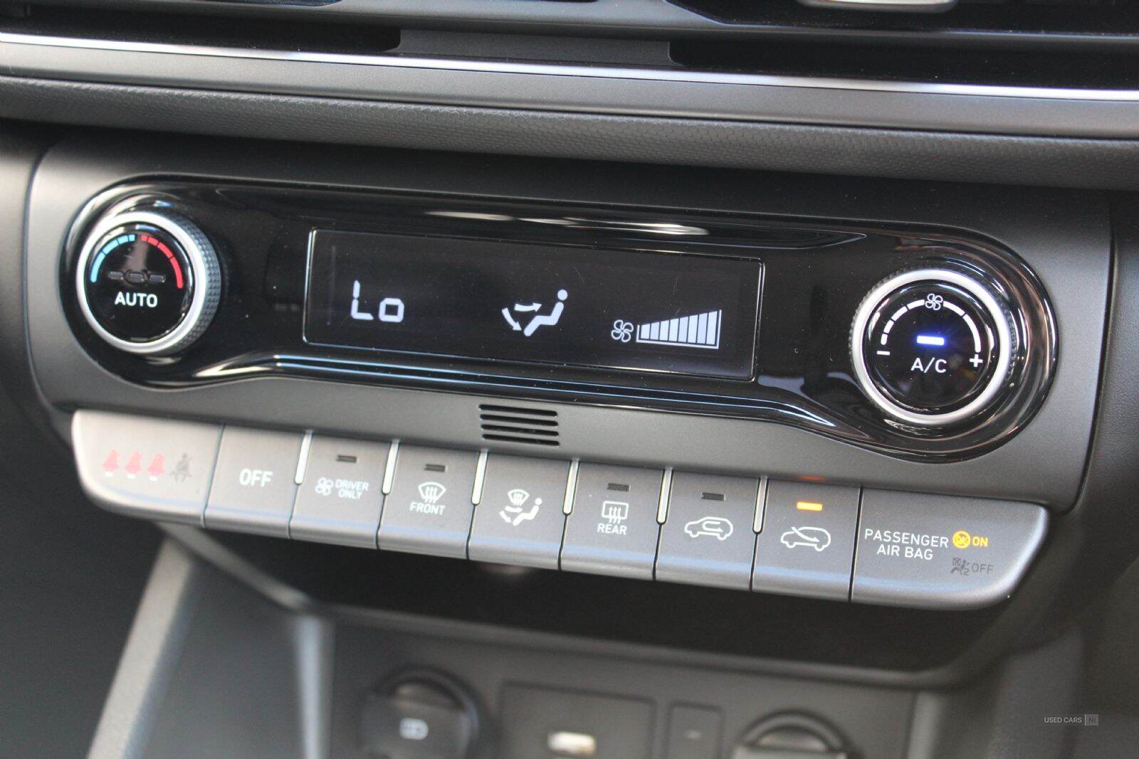 Apr 2022 Hyundai Kona 1.6 GDi Hybrid Premium 5dr DCT