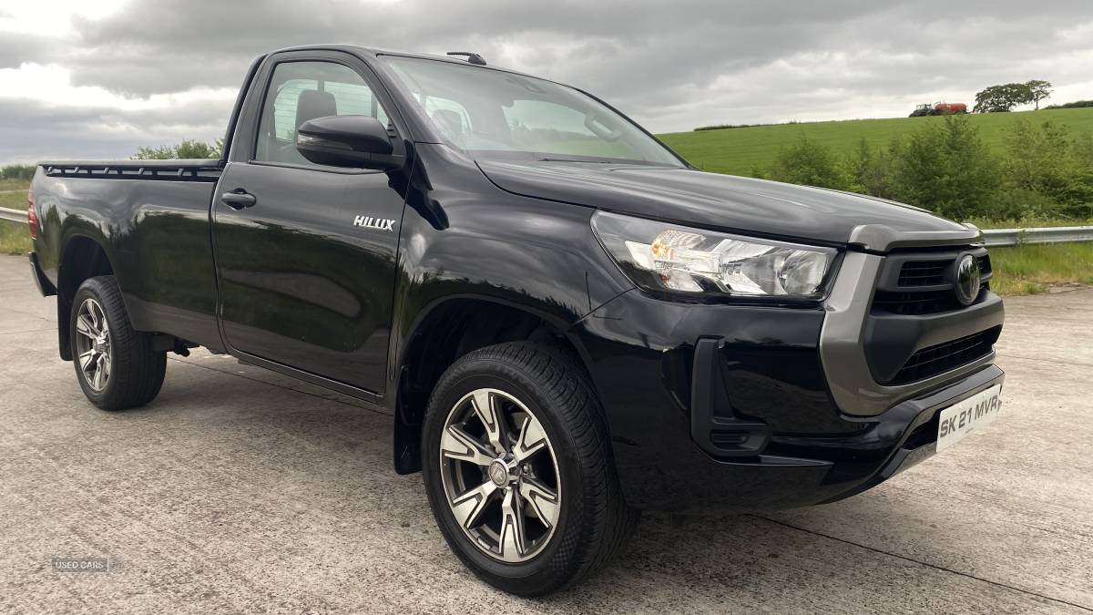 Apr 2021 Toyota Hilux Active Pick Up 2.4 D-4D