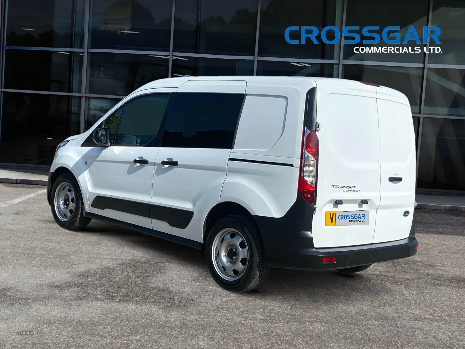 Jun 2020 Ford Transit Connect 1.5 EcoBlue 100ps D/Cab Van