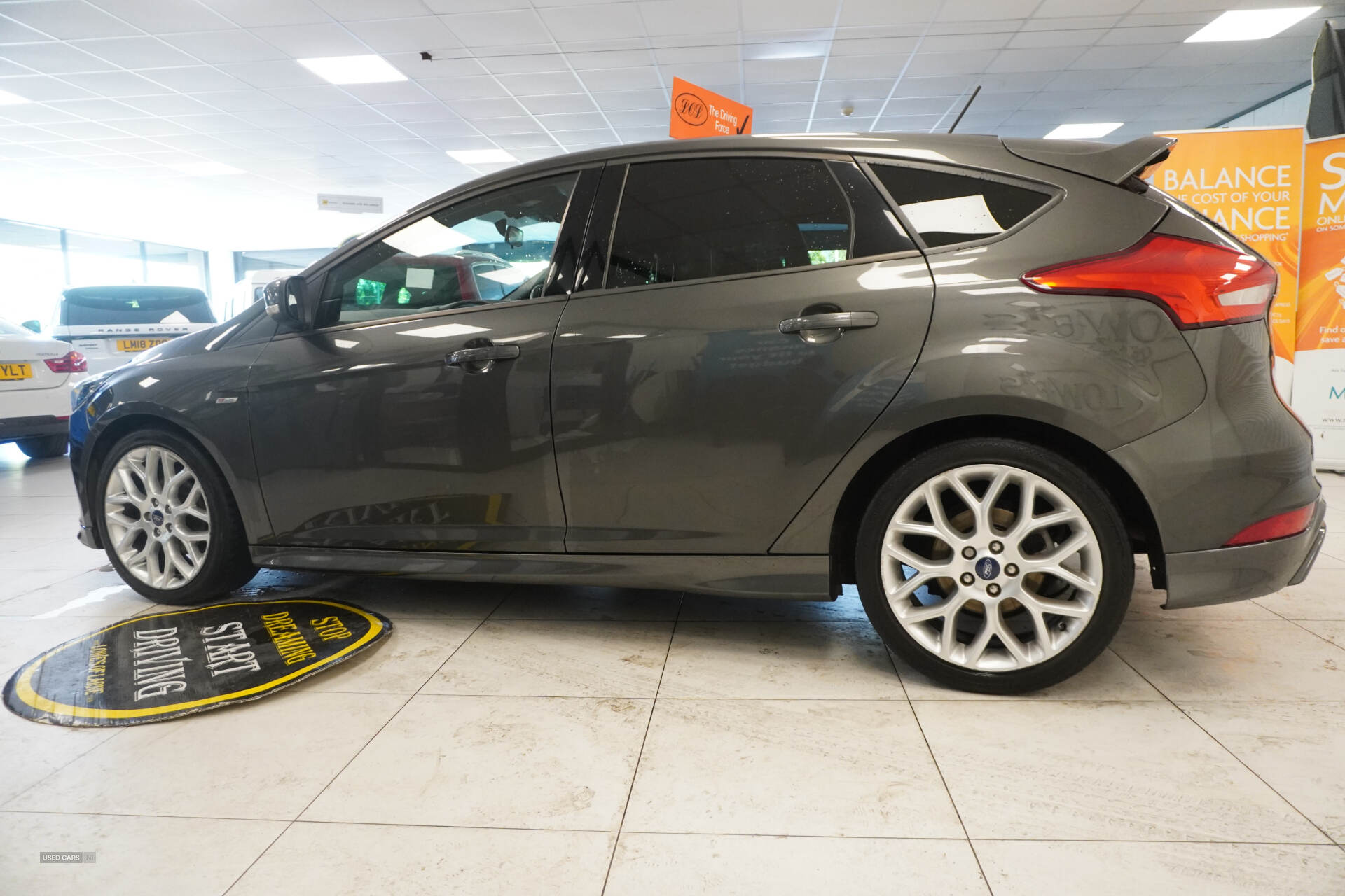 May 2018 Ford Focus 1.0 EcoBoost 140 ST-Line Navigation 5dr