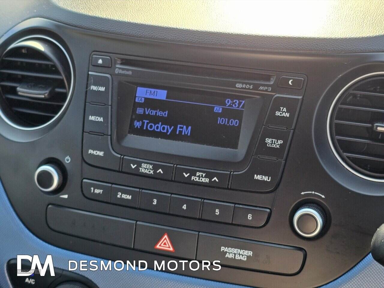 2016 Hyundai i10 Deluxe 4dr