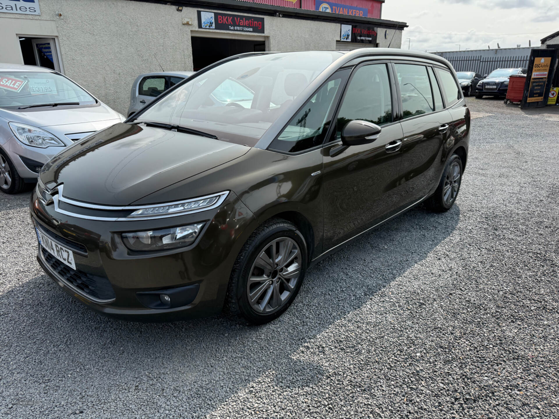 Apr 2014 Citroen C4 Grand Picasso 1.6 e-HDi 115 Airdream Exclusive 5dr