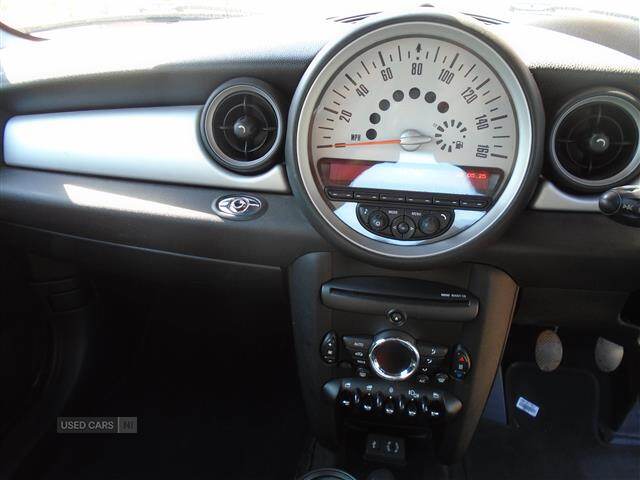 Sep 2013 MINI Convertible 1.6 One 2dr