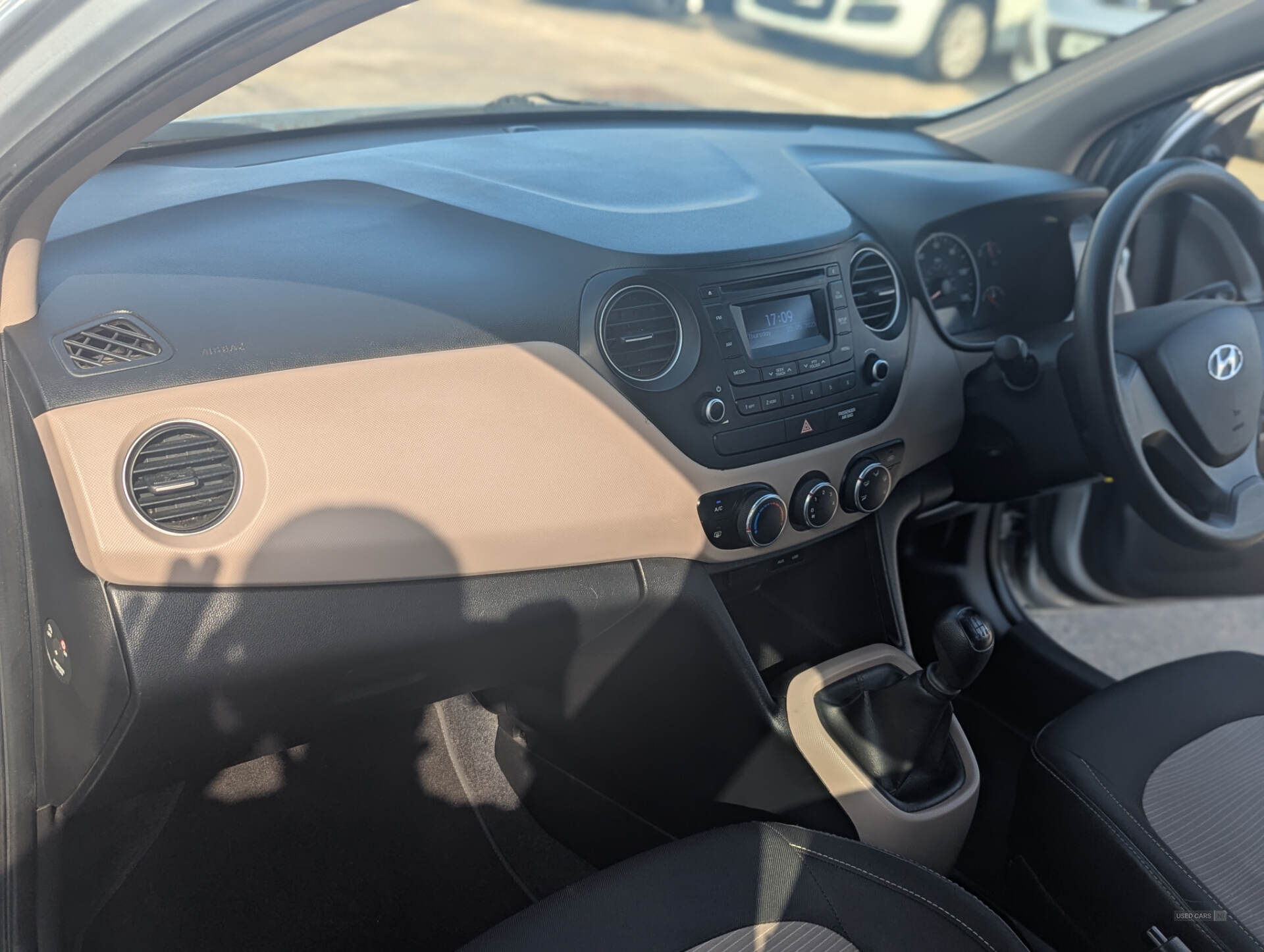 Apr 2014 Hyundai i10 1.0 S Air 5dr