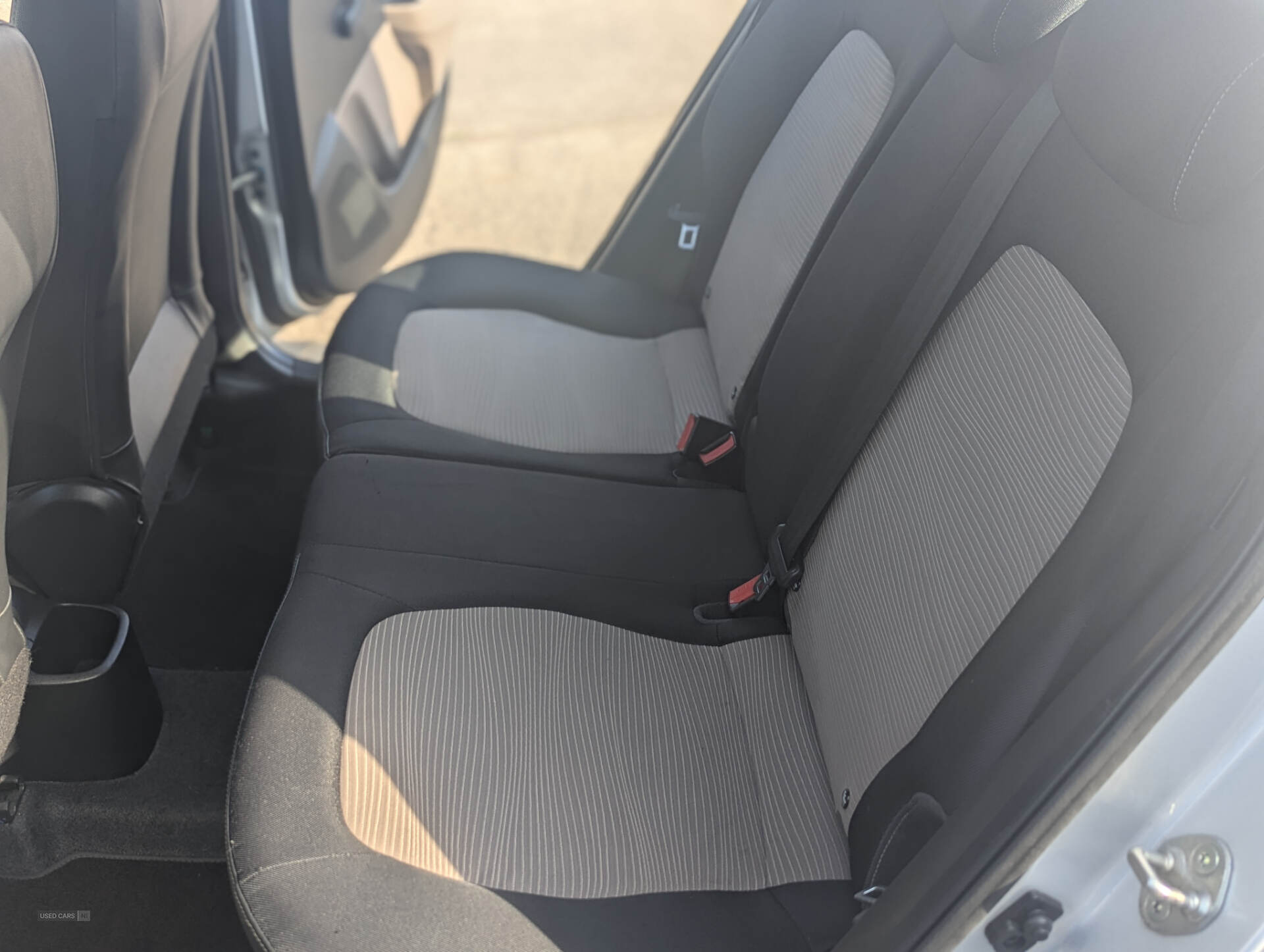 Apr 2014 Hyundai i10 1.0 S Air 5dr