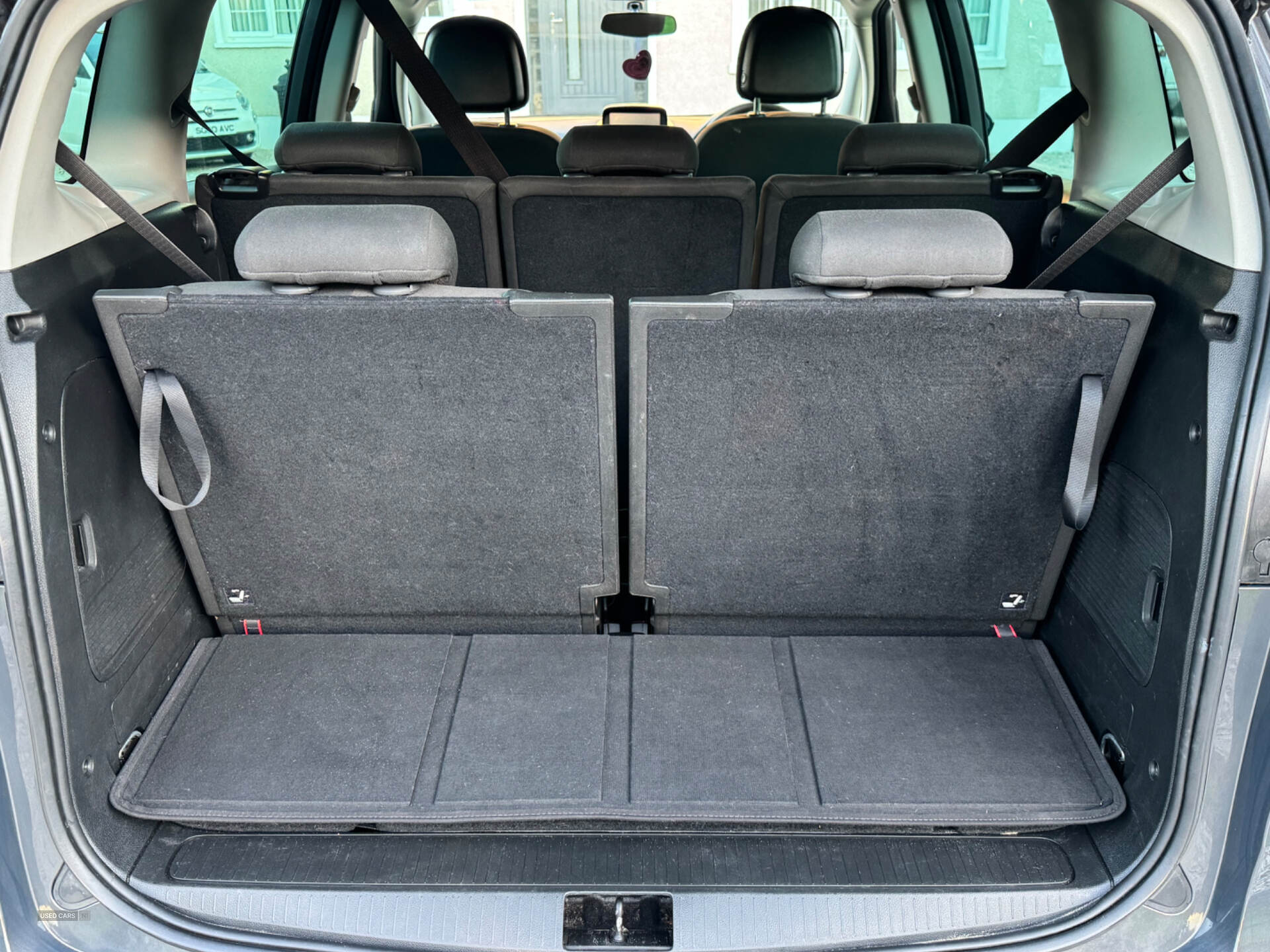 Mar 2015 Vauxhall Zafira Tourer 1.8i Tech Line 5dr