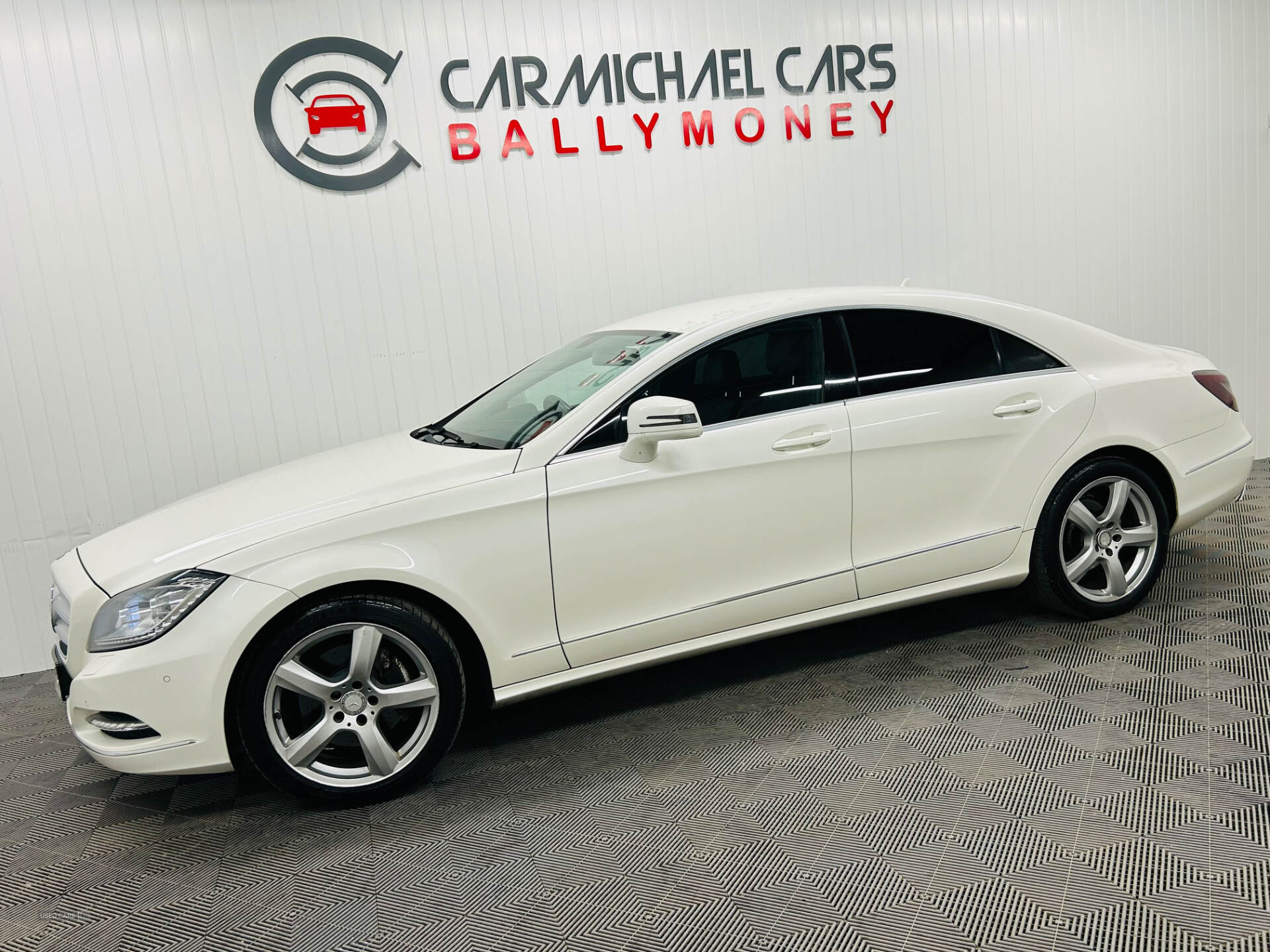 Aug 2012 Mercedes CLS-Class CLS 350 CDI BlueEFFICIENCY 4dr Tip Auto