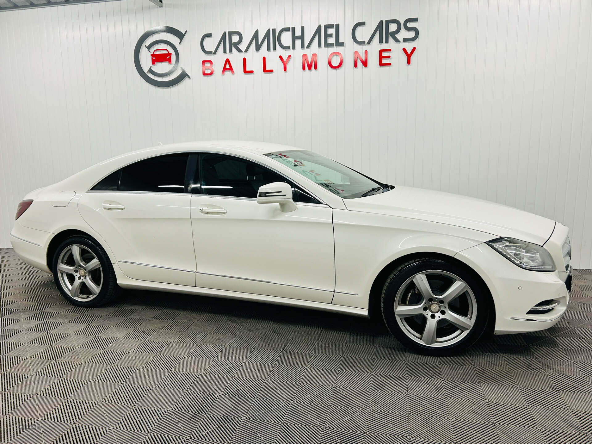 Aug 2012 Mercedes CLS-Class CLS 350 CDI BlueEFFICIENCY 4dr Tip Auto