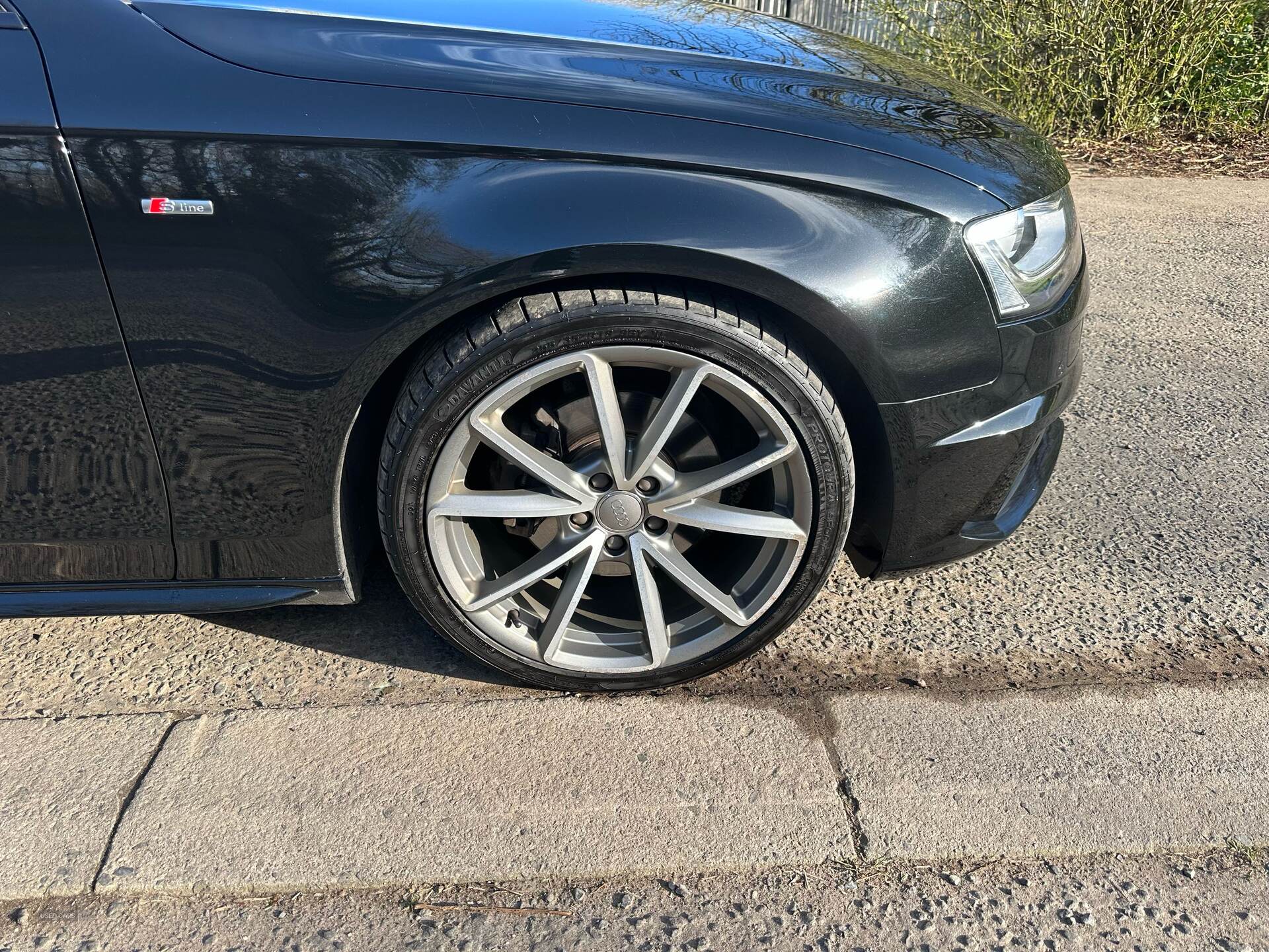 Jun 2015 Audi A4 1.8T FSI 170 Black Edition 4dr [Nav]