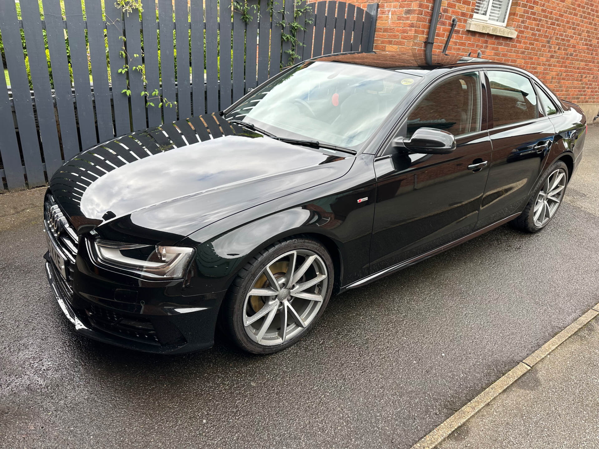 Jun 2015 Audi A4 1.8T FSI 170 Black Edition 4dr [Nav]