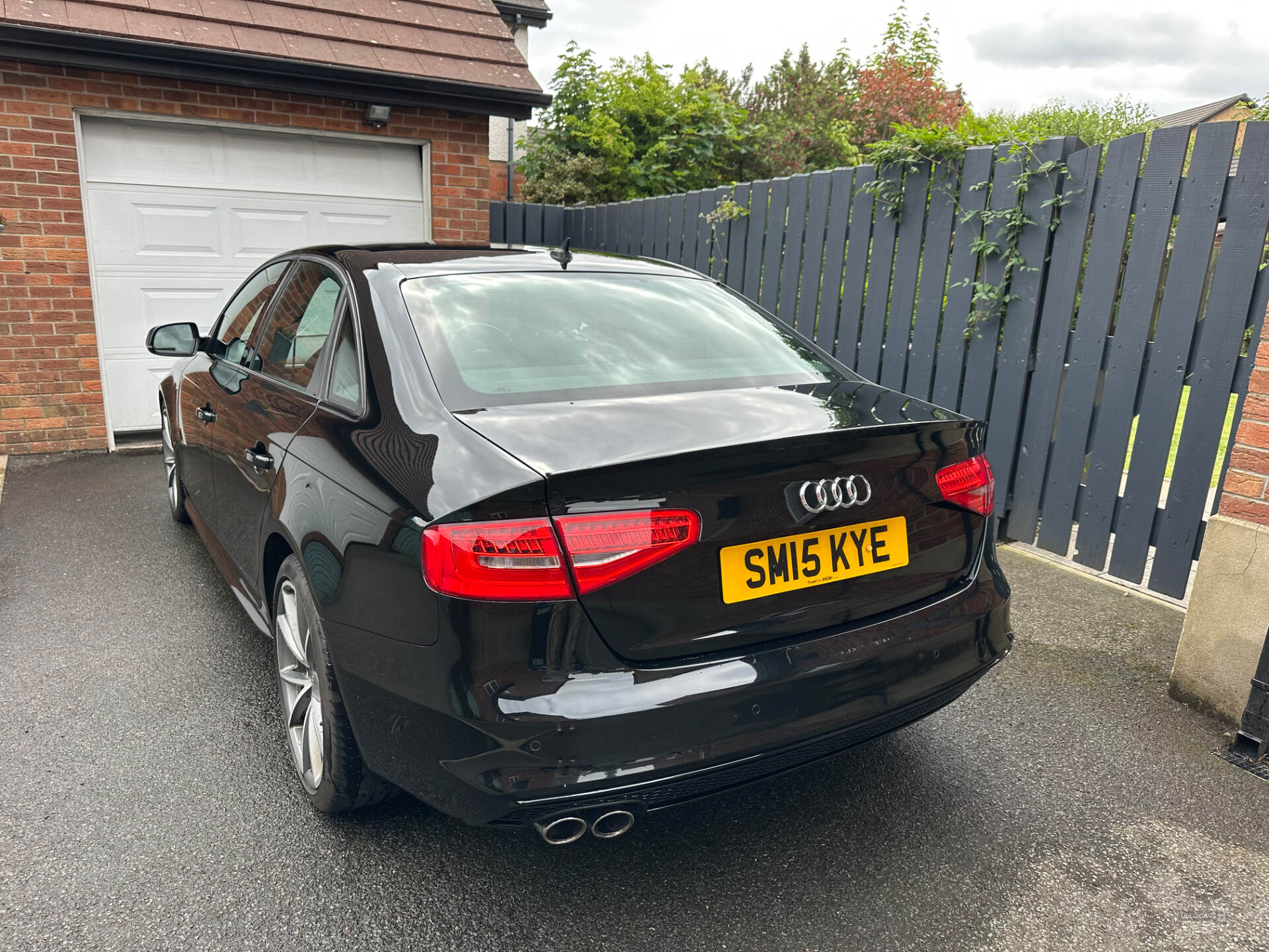 Jun 2015 Audi A4 1.8T FSI 170 Black Edition 4dr [Nav]