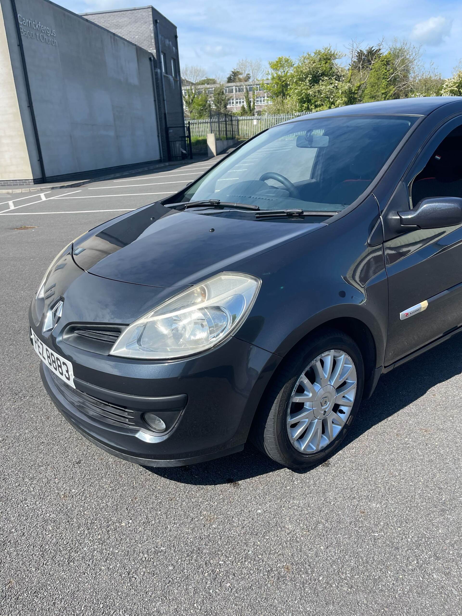 Oct 2007 Renault Clio 1.2 16V Rip Curl 3dr