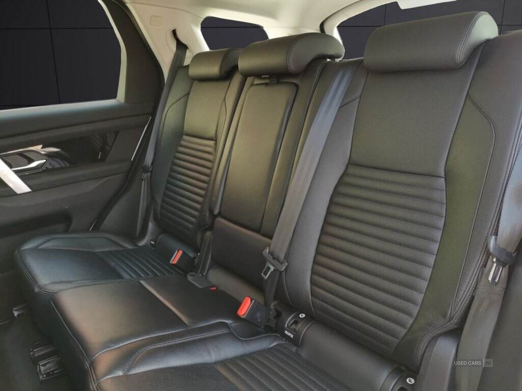 Apr 2021 Land Rover Discovery Sport 2.0 D165 S 5dr 2WD