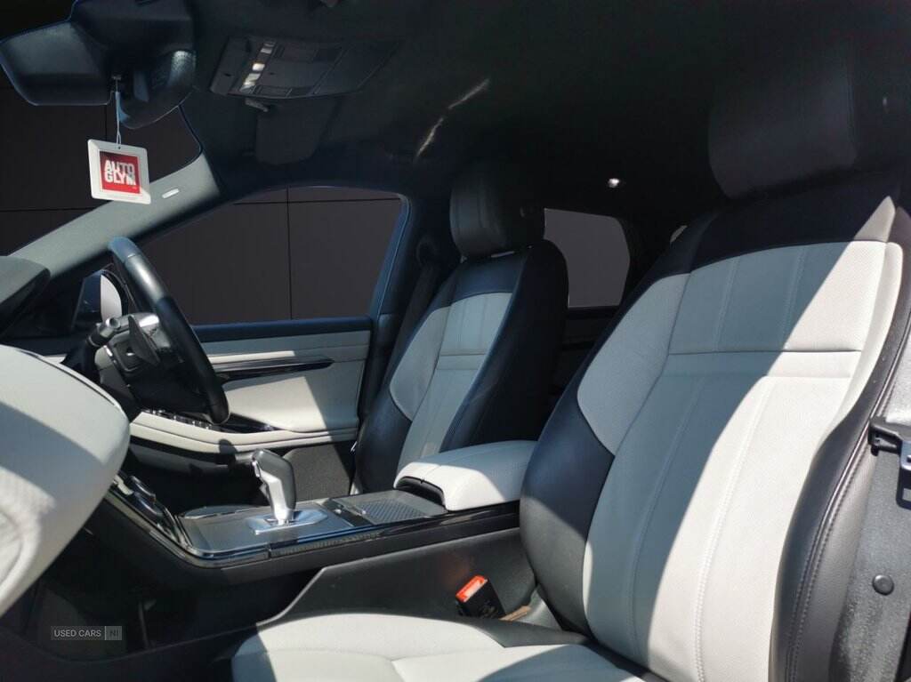 Jun 2019 Land Rover Range Rover Evoque 2.0 D150 R-Dynamic S 5dr Auto