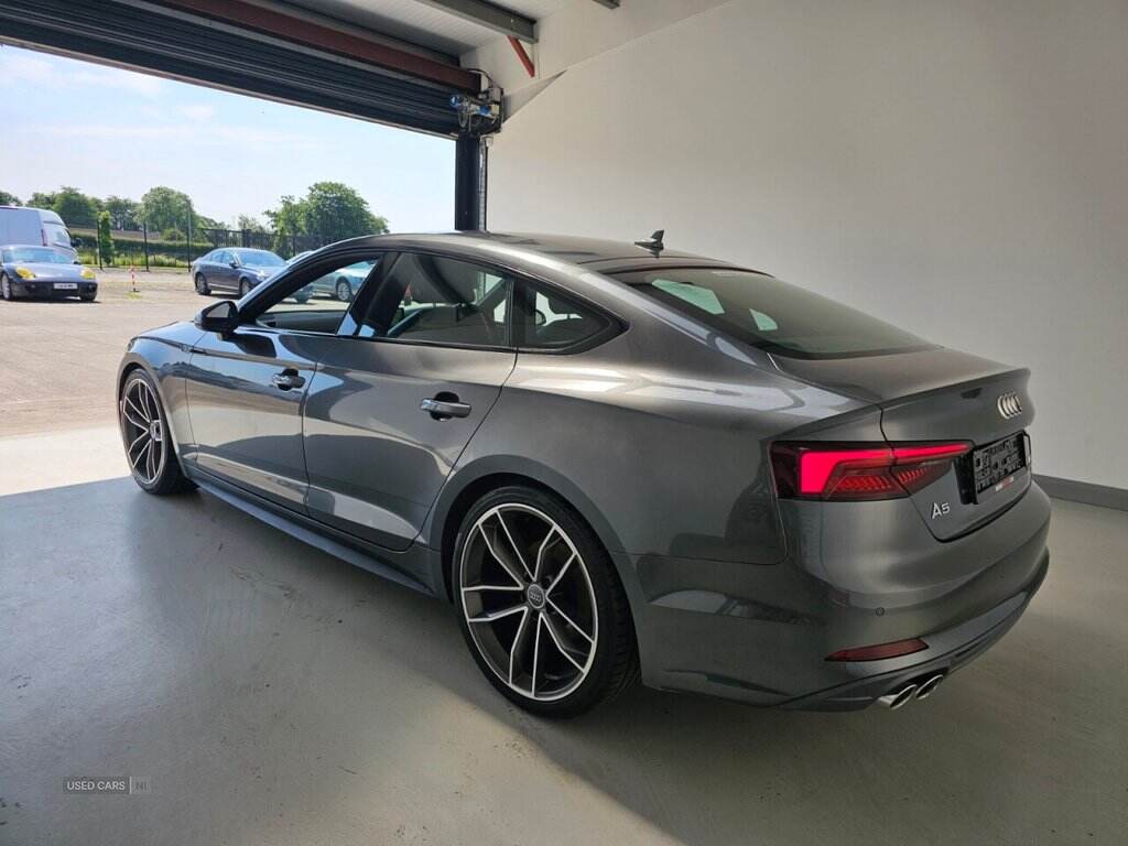Dec 2017 Audi A5 2.0 TDI Quattro S Line 5dr S Tronic