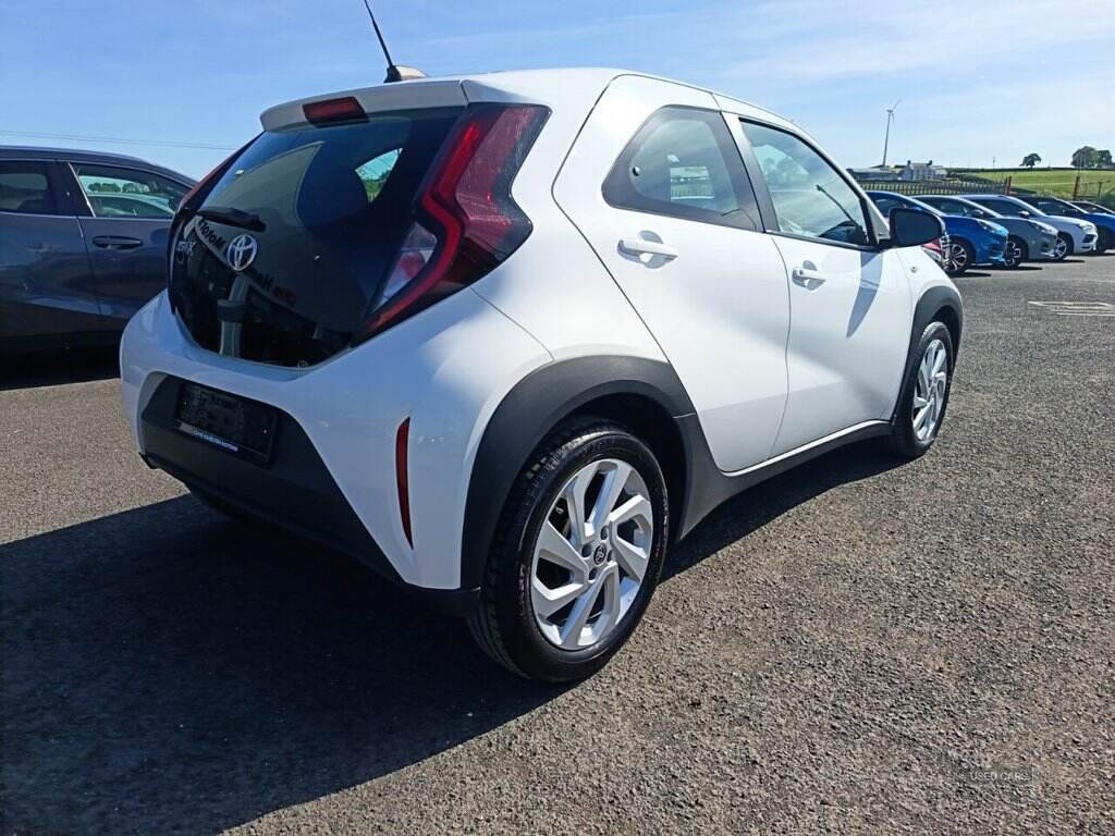 Mar 2023 Toyota Aygo X 1.0 VVT-i Pure 5dr
