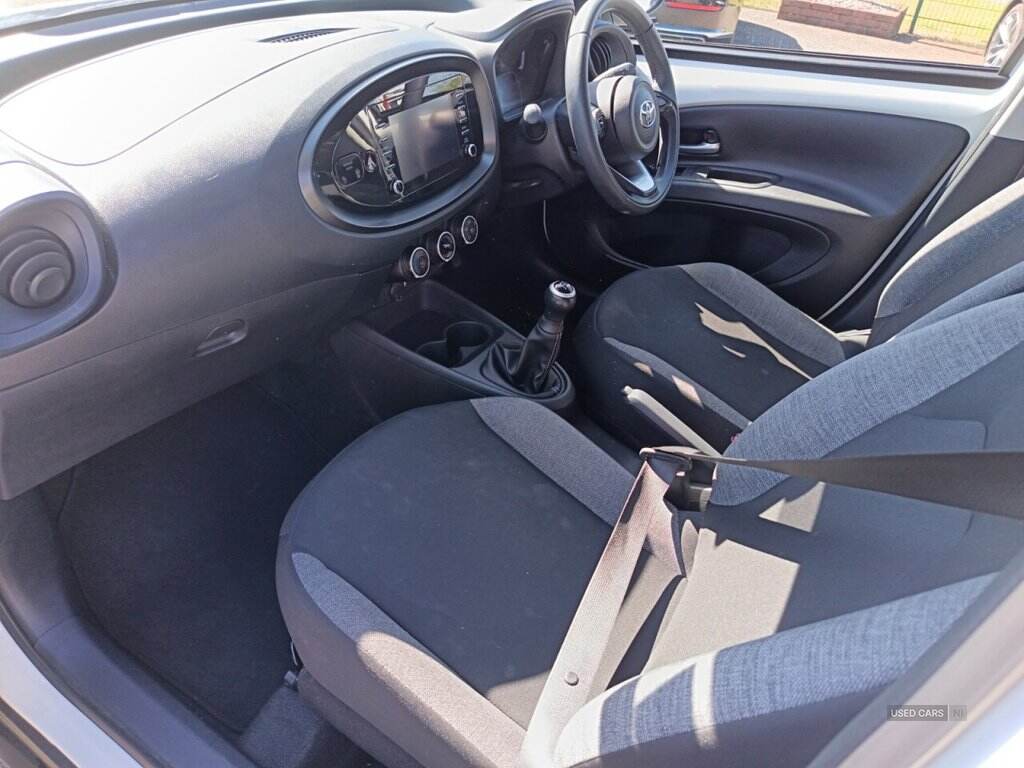 Mar 2023 Toyota Aygo X 1.0 VVT-i Pure 5dr
