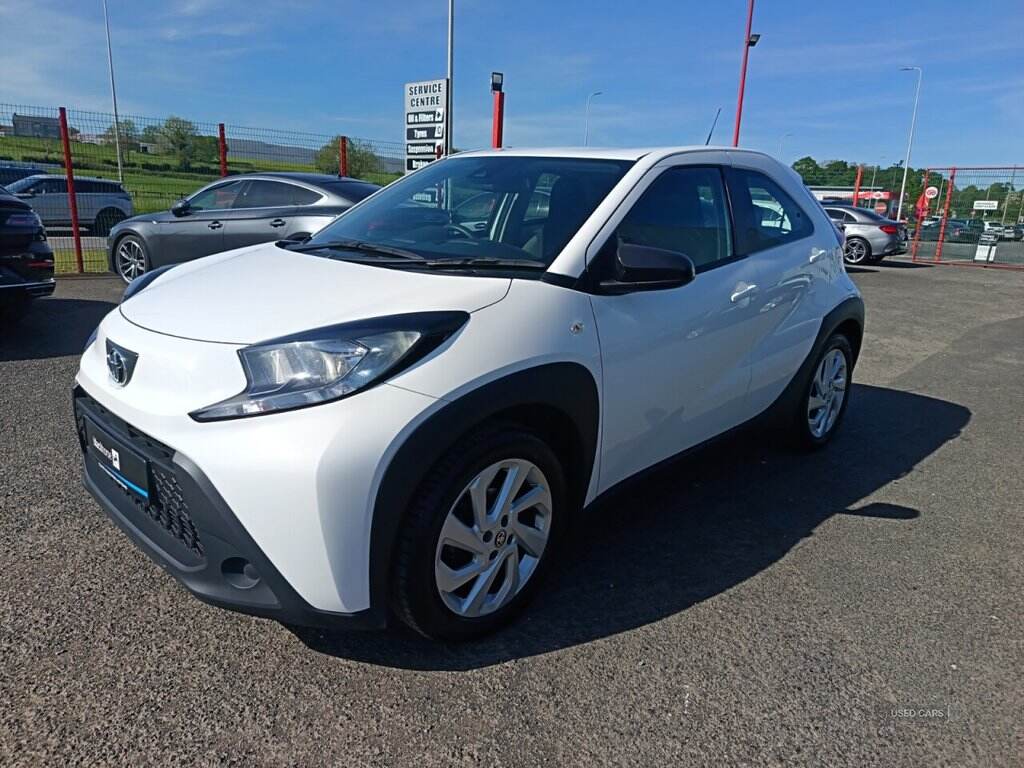 Mar 2023 Toyota Aygo X 1.0 VVT-i Pure 5dr