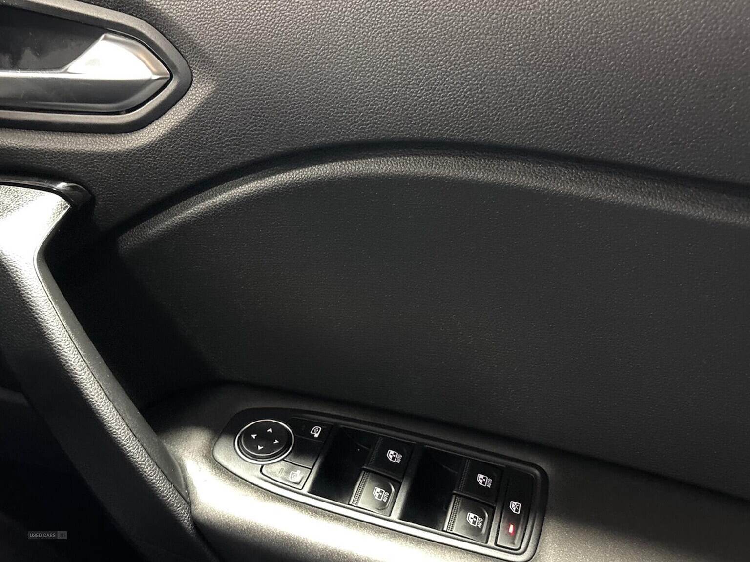 Apr 2022 Renault Captur 1.3 Tce 140 Iconic Edition 5Dr Edc
