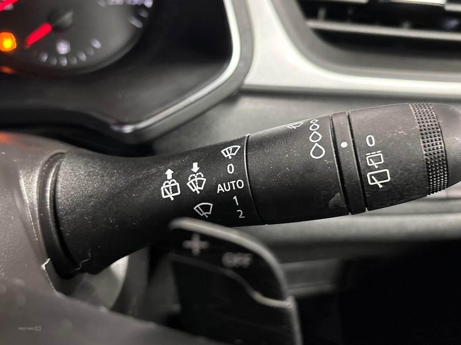 Apr 2022 Renault Captur 1.3 Tce 140 Iconic Edition 5Dr Edc