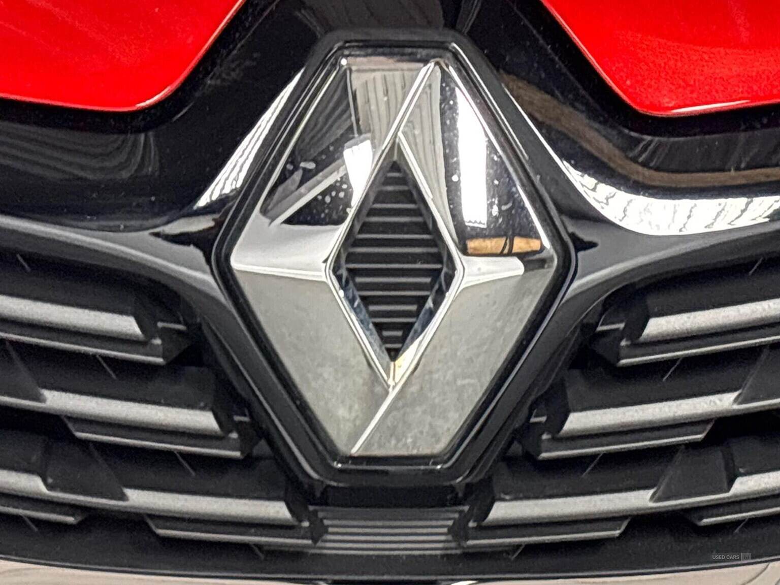 Apr 2022 Renault Captur 1.3 Tce 140 Iconic Edition 5Dr Edc
