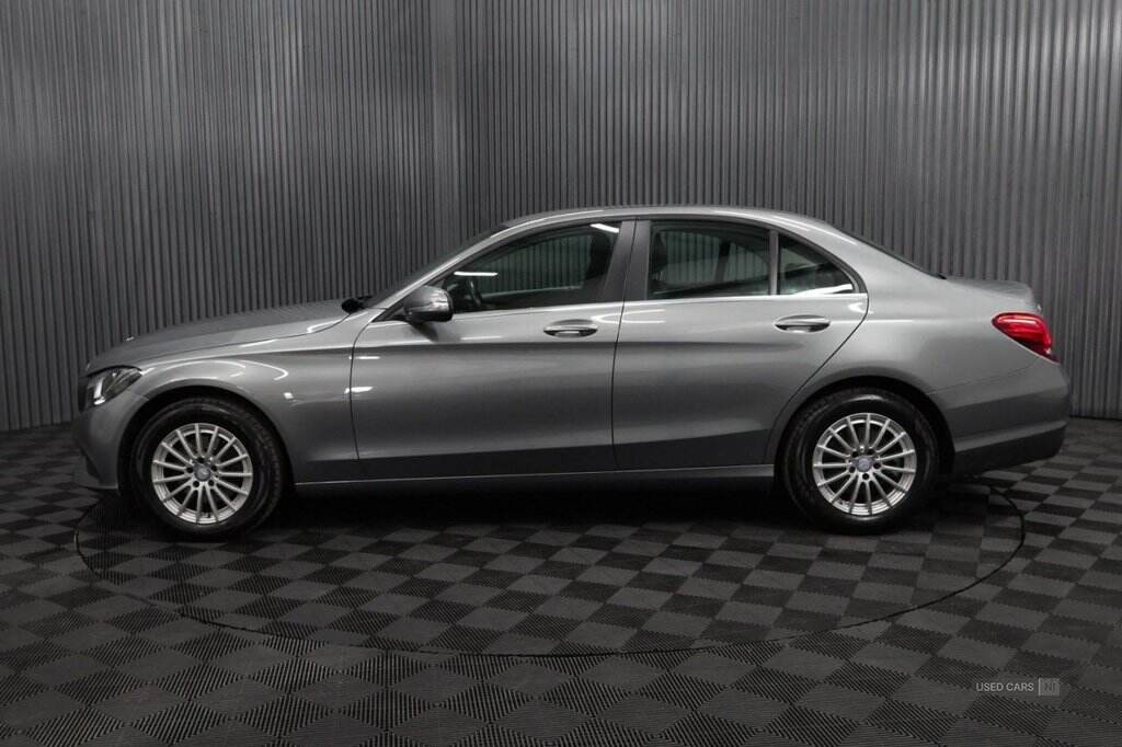 Jan 2015 Mercedes-Benz C-Class C220 BlueTEC SE Executive 4dr Auto