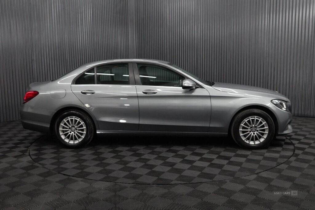 Jan 2015 Mercedes-Benz C-Class C220 BlueTEC SE Executive 4dr Auto