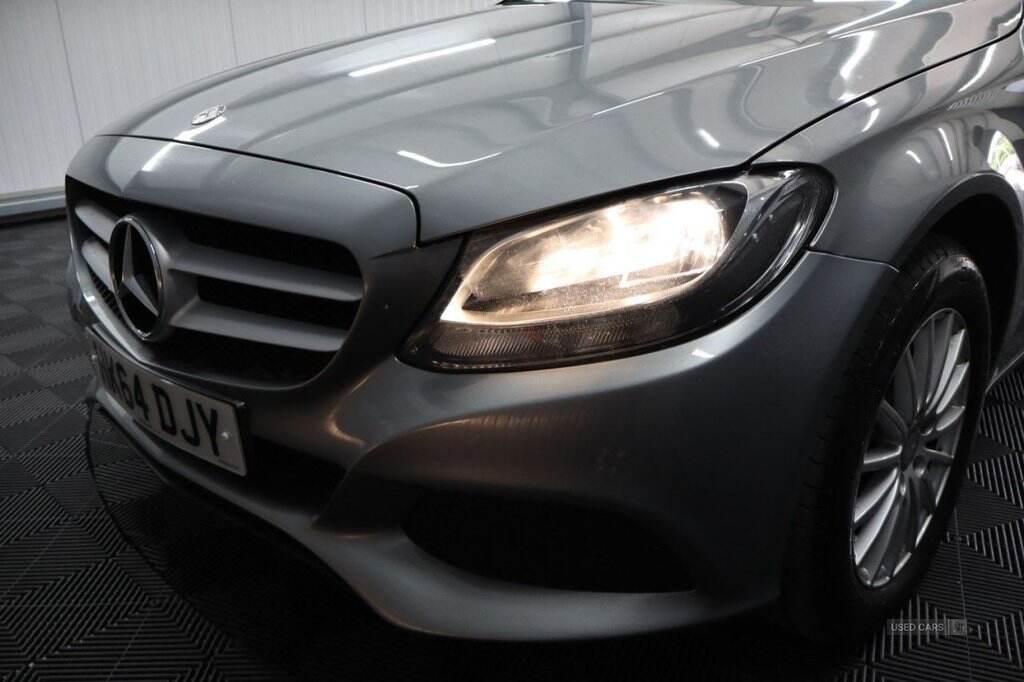 Jan 2015 Mercedes-Benz C-Class C220 BlueTEC SE Executive 4dr Auto