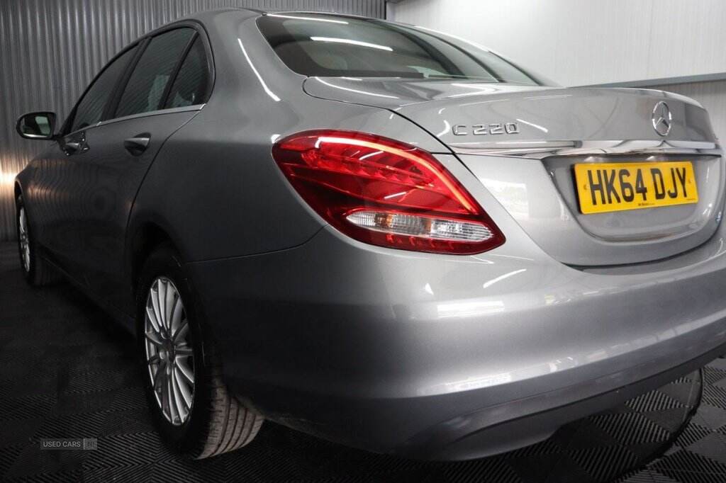 Jan 2015 Mercedes-Benz C-Class C220 BlueTEC SE Executive 4dr Auto
