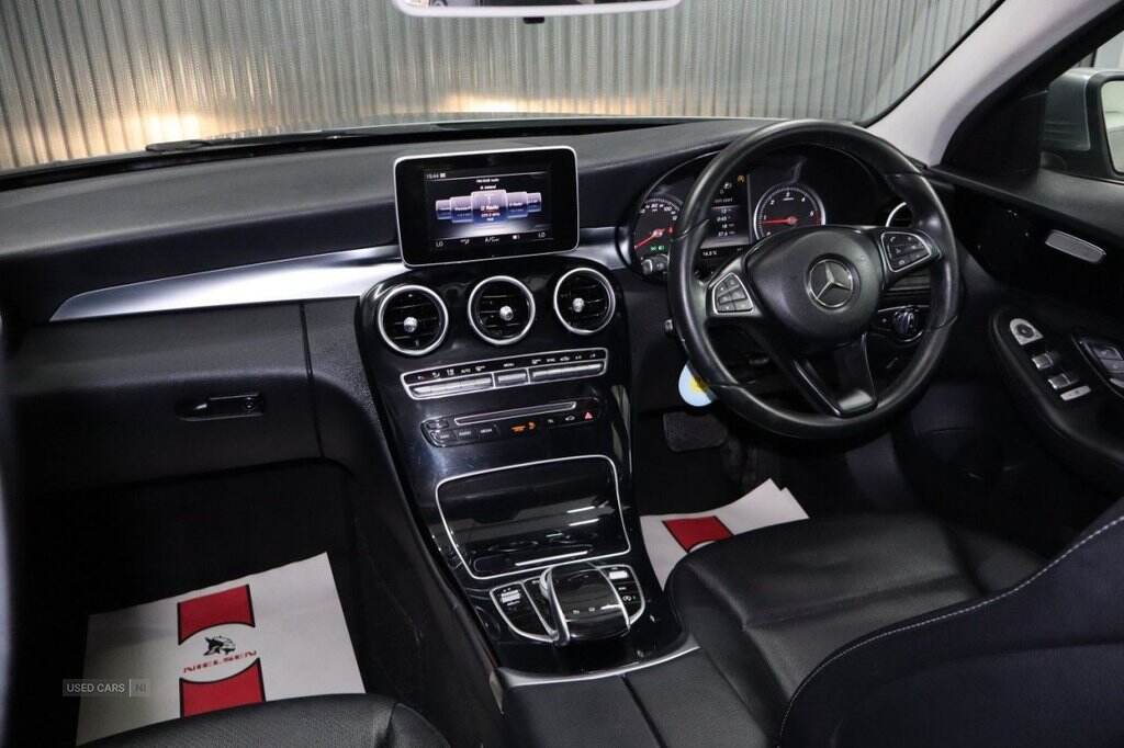 Jan 2015 Mercedes-Benz C-Class C220 BlueTEC SE Executive 4dr Auto