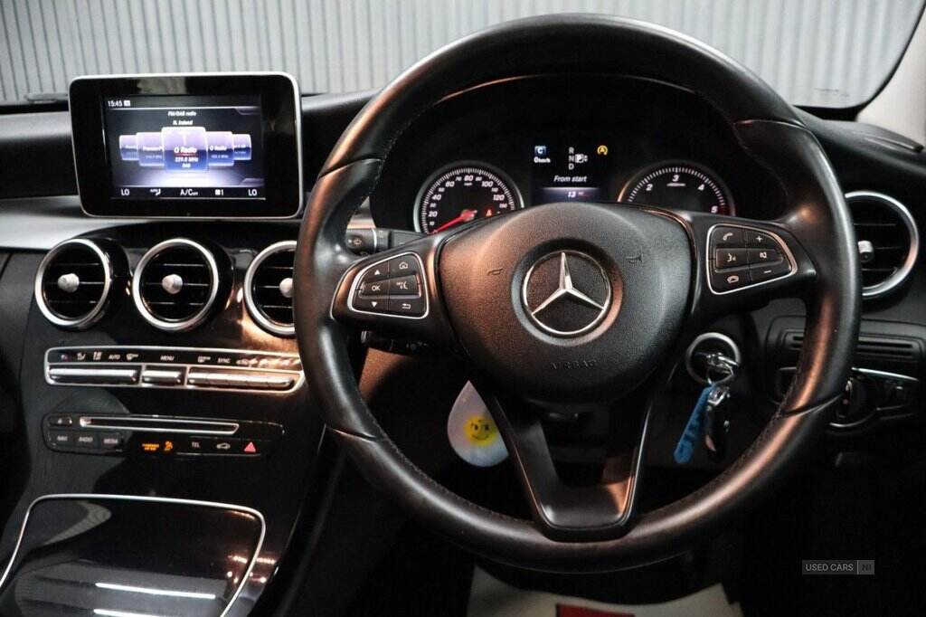 Jan 2015 Mercedes-Benz C-Class C220 BlueTEC SE Executive 4dr Auto