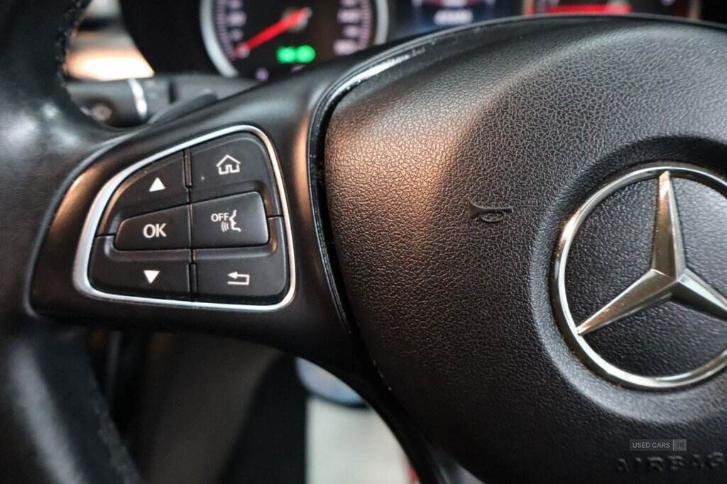 Jan 2015 Mercedes-Benz C-Class C220 BlueTEC SE Executive 4dr Auto