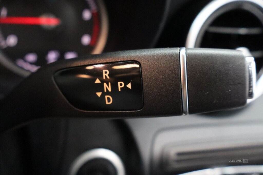 Jan 2015 Mercedes-Benz C-Class C220 BlueTEC SE Executive 4dr Auto