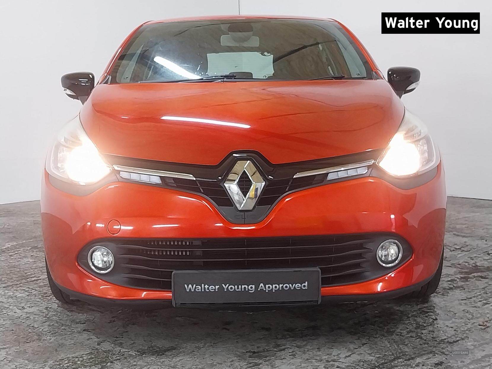 Sep 2014 Renault Clio 1.5 dCi 90 Dynamique MediaNav Energy 5dr