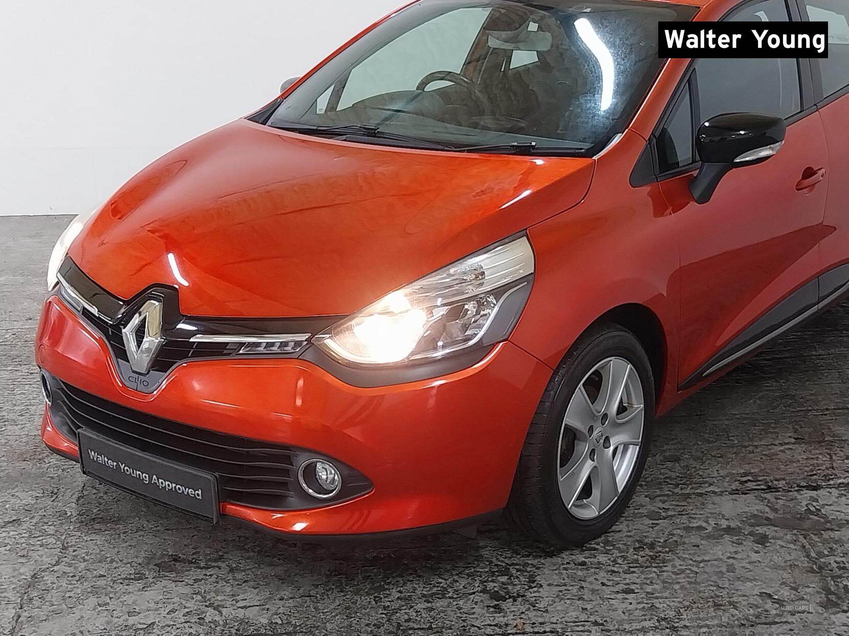 Sep 2014 Renault Clio 1.5 dCi 90 Dynamique MediaNav Energy 5dr