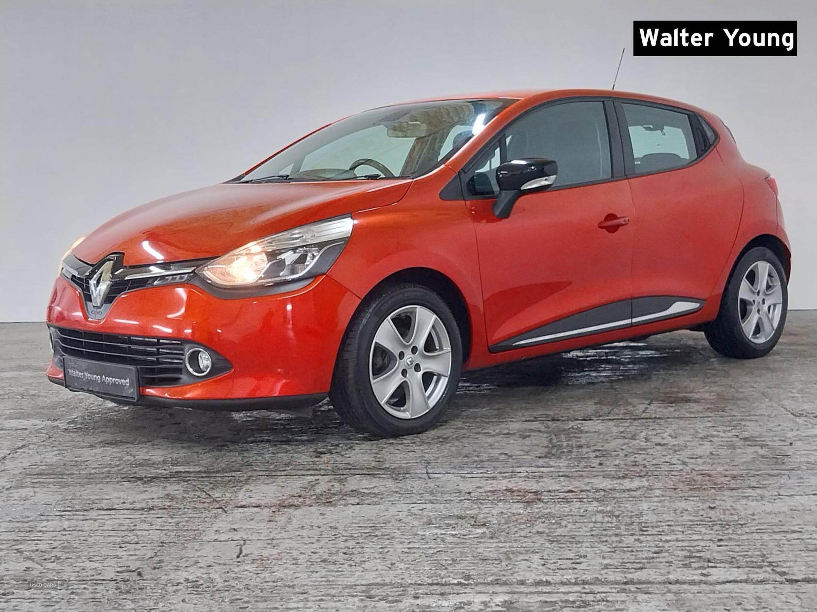 Sep 2014 Renault Clio 1.5 dCi 90 Dynamique MediaNav Energy 5dr