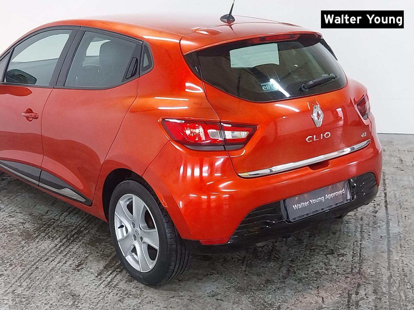 Sep 2014 Renault Clio 1.5 dCi 90 Dynamique MediaNav Energy 5dr