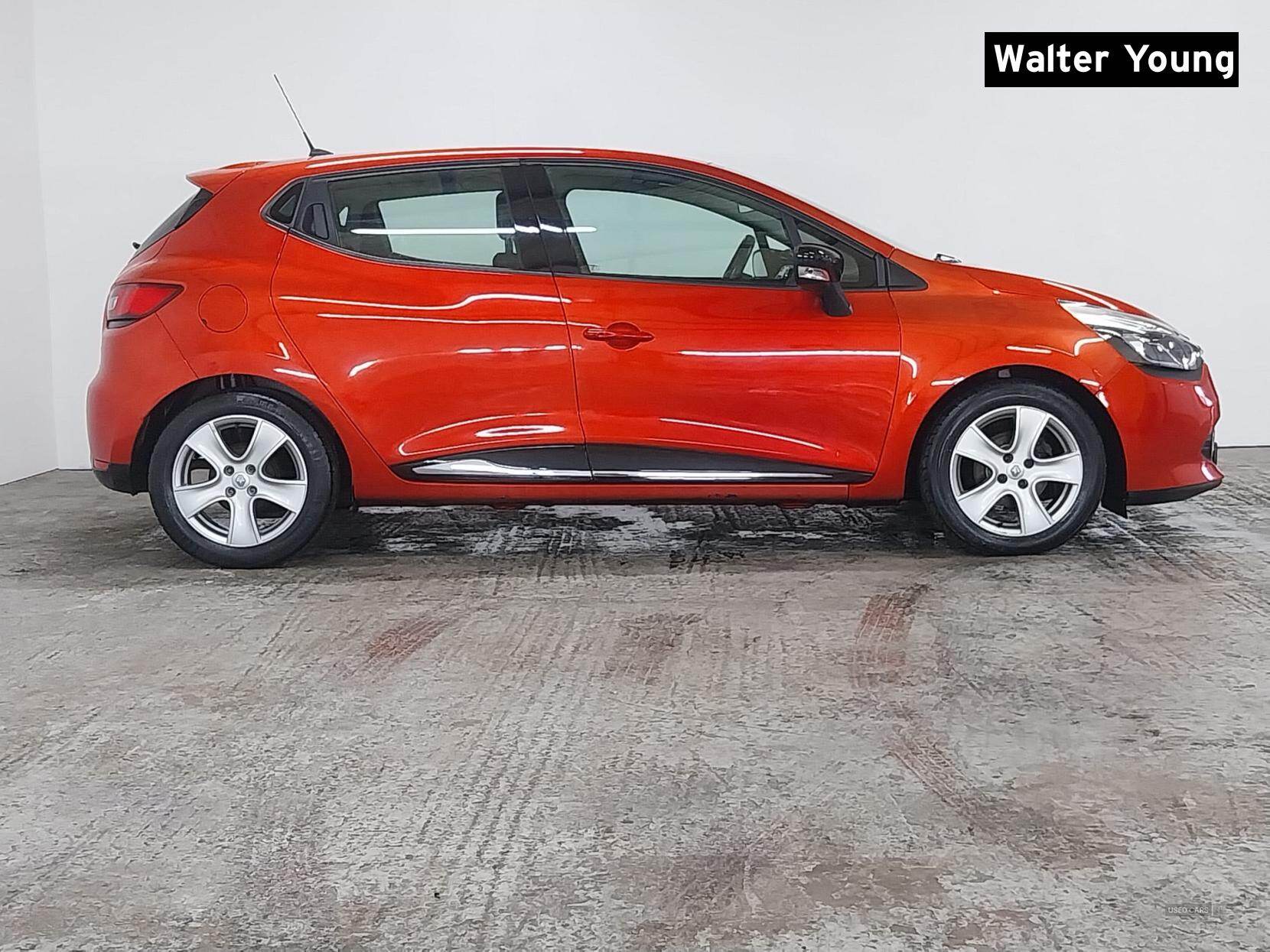 Sep 2014 Renault Clio 1.5 dCi 90 Dynamique MediaNav Energy 5dr