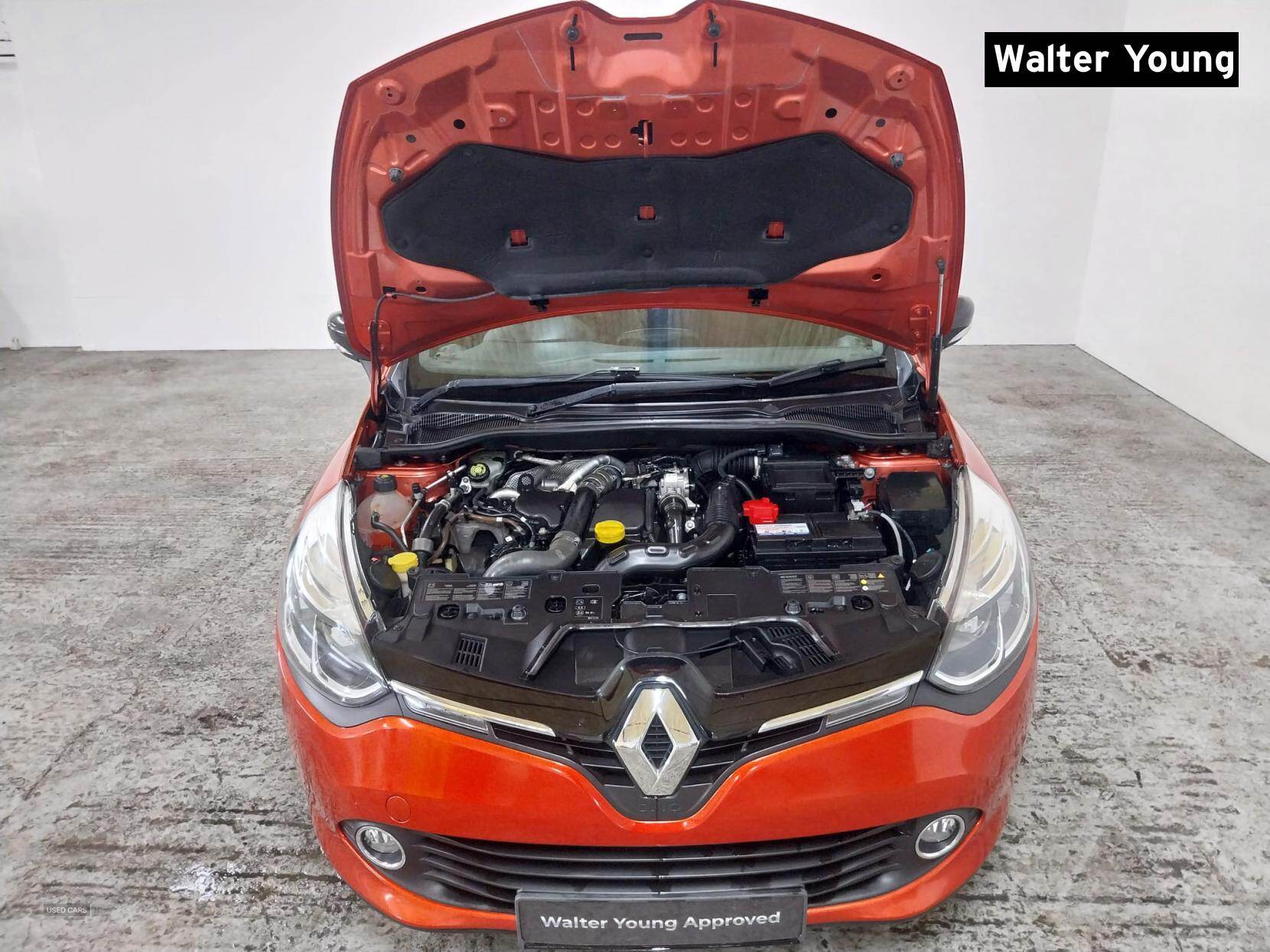 Sep 2014 Renault Clio 1.5 dCi 90 Dynamique MediaNav Energy 5dr