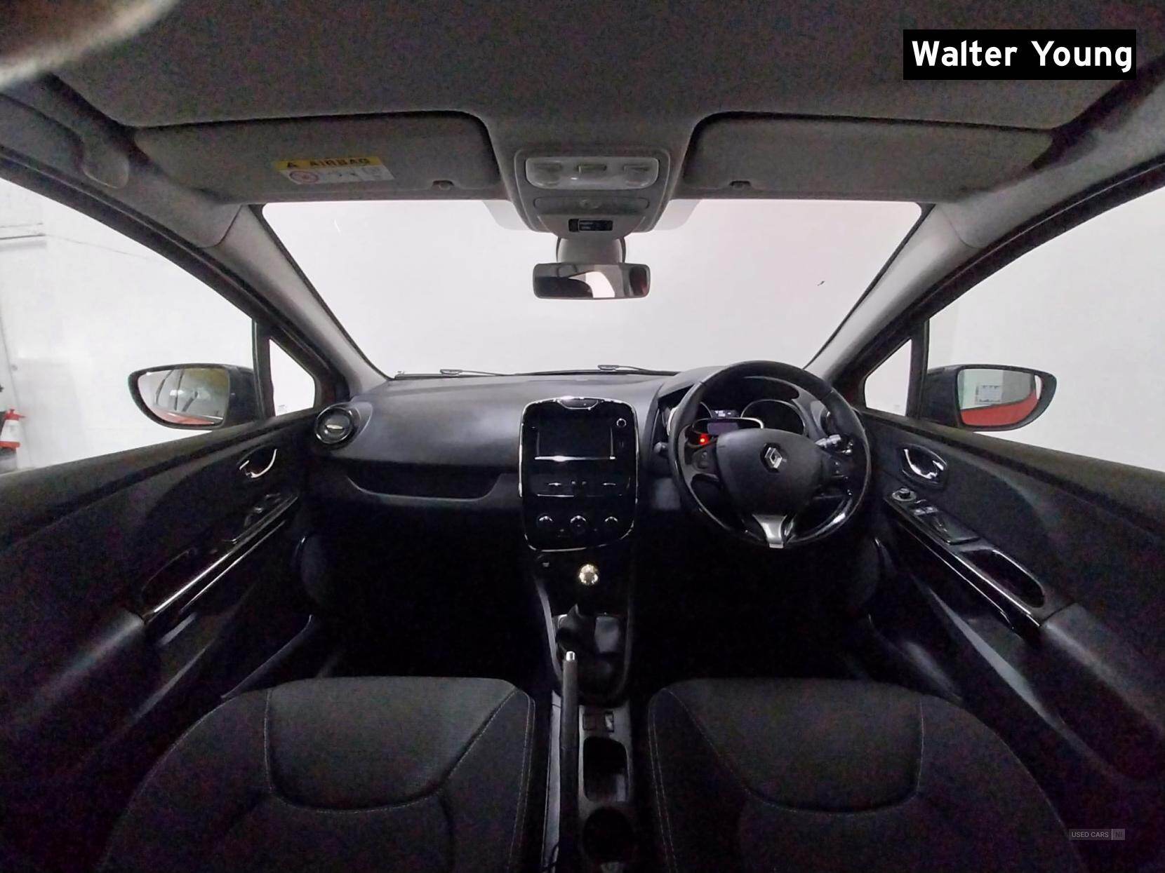 Sep 2014 Renault Clio 1.5 dCi 90 Dynamique MediaNav Energy 5dr