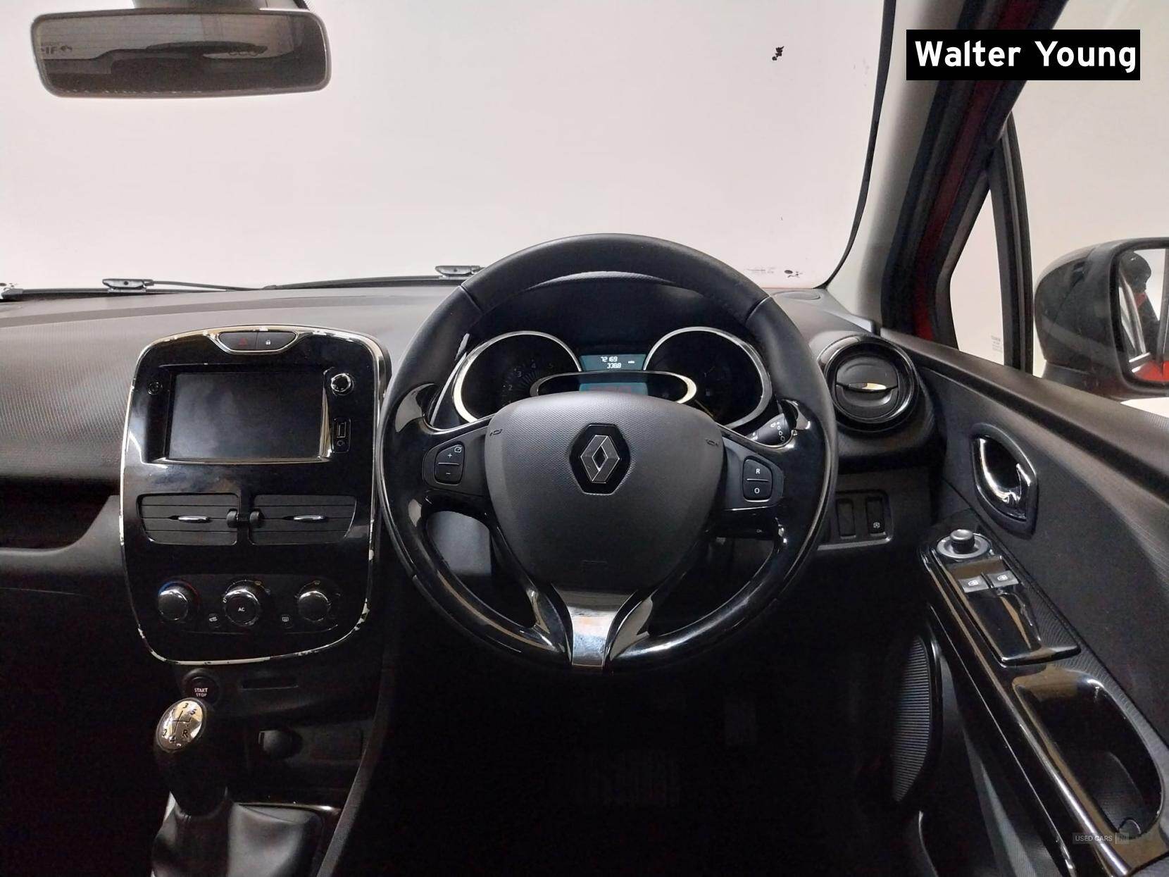 Sep 2014 Renault Clio 1.5 dCi 90 Dynamique MediaNav Energy 5dr